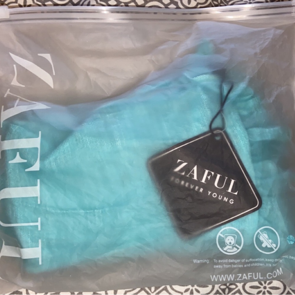 NWT ZAFUL 💙😍 Cover shorts!